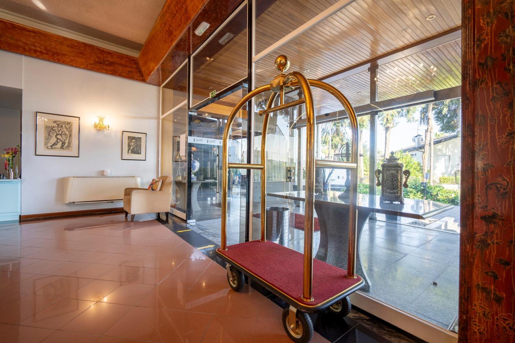 Hotel Onix Viseu Buitenkant foto