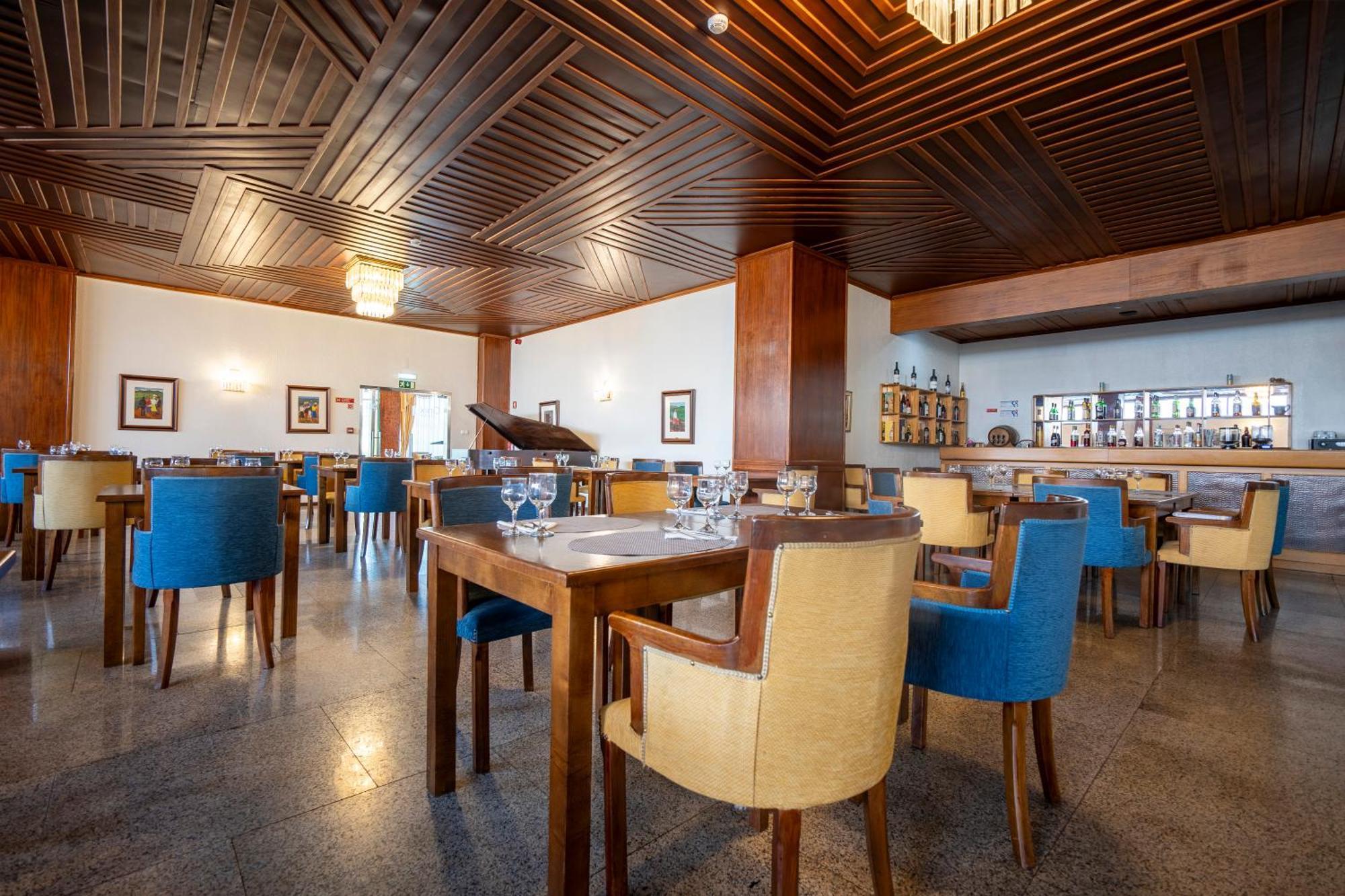 Hotel Onix Viseu Buitenkant foto