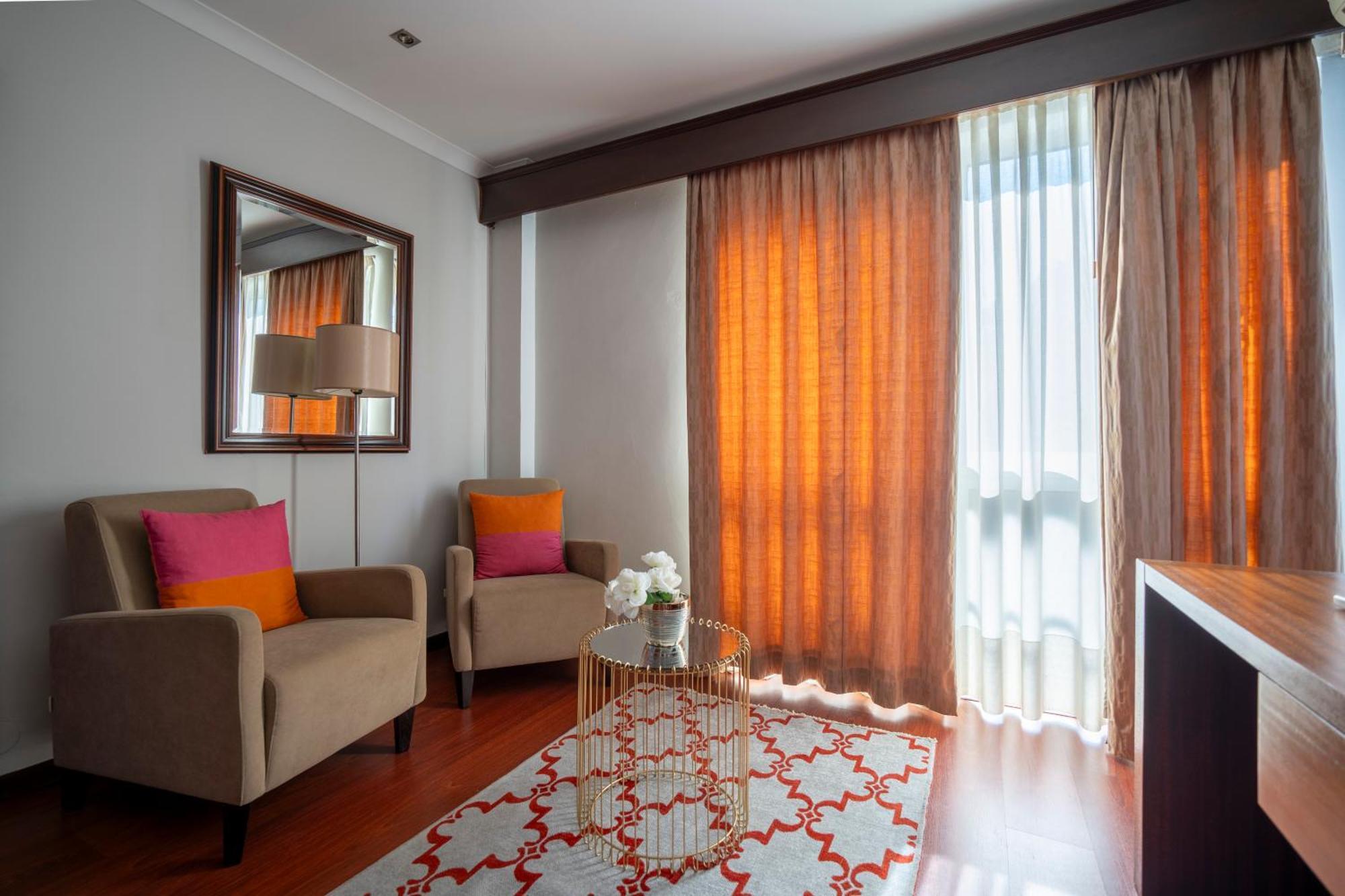 Hotel Onix Viseu Buitenkant foto
