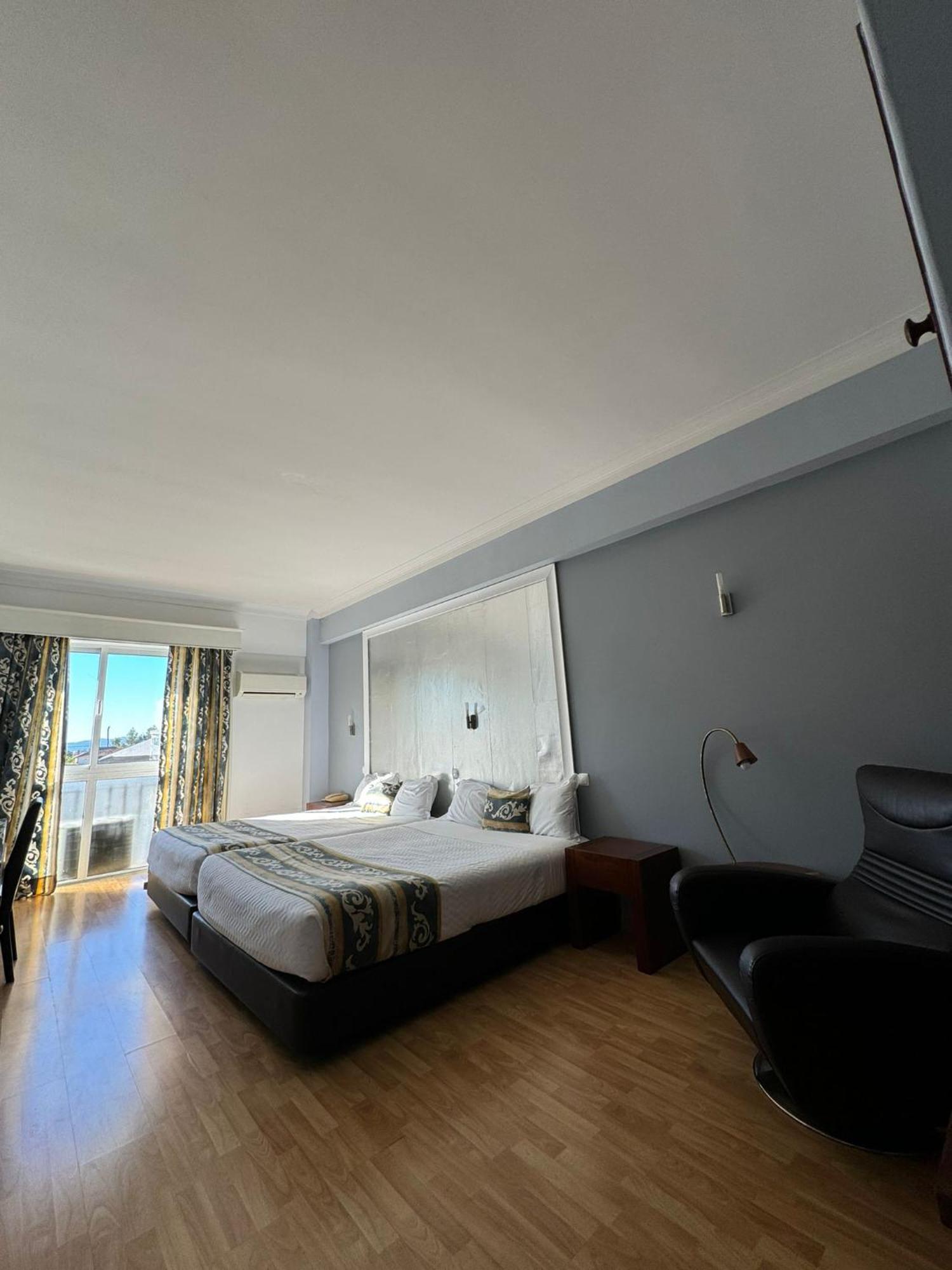Hotel Onix Viseu Buitenkant foto